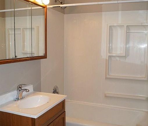 5th image of 1241 E Military Ave