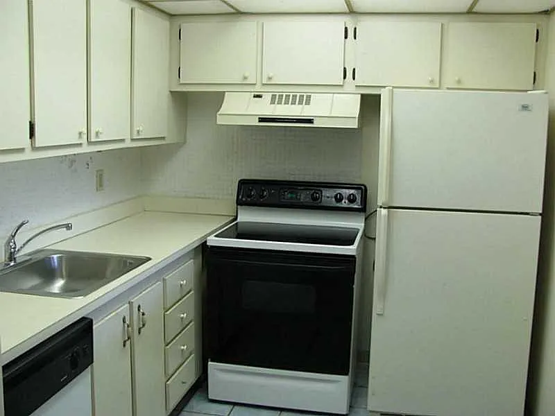 1 bed, 1.5 bath, 756 sqft, $1,475 — Photo 4