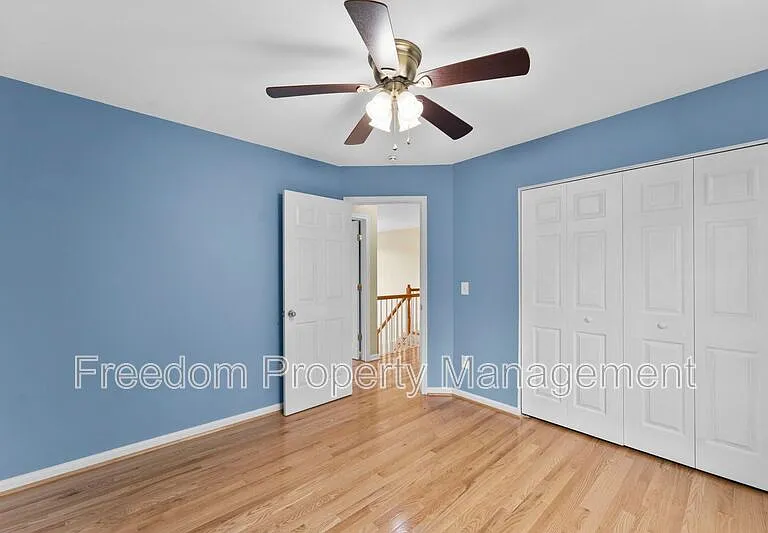 9140 Worthington Dr — Photo 59