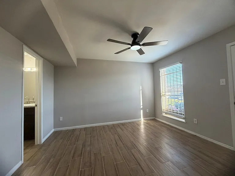 10001 W Park Dr #79 — Photo 11