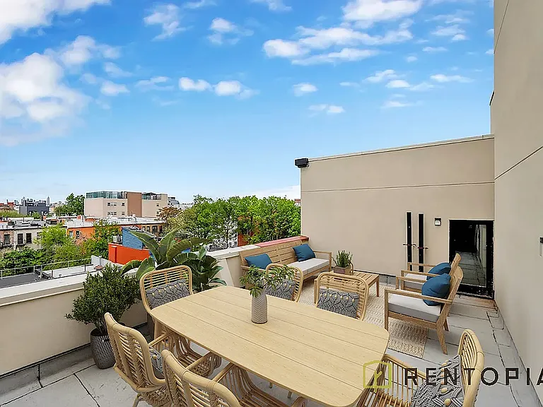 58 Palmetto St #501D — Photo 1