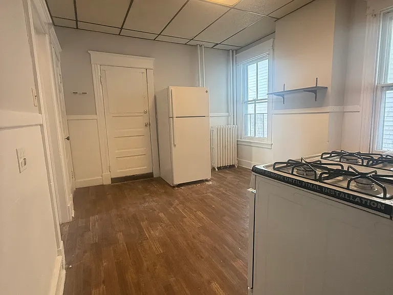 692 State St #1 — Photo 7