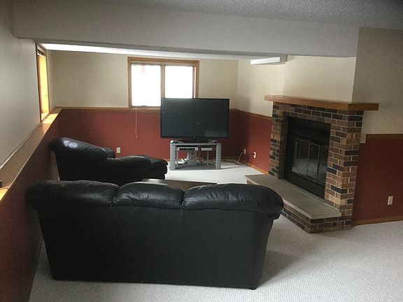 2nd image of 353 Knopp Valley Dr