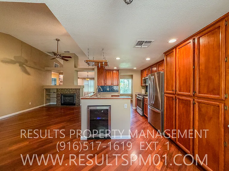 9524 Kellingworth Ct — Photo 13