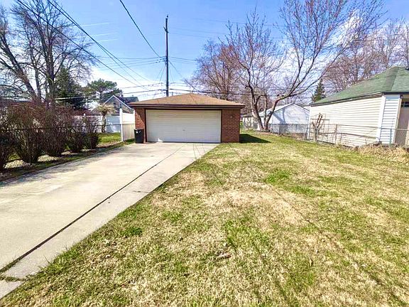4th image of 27103 Park Ct