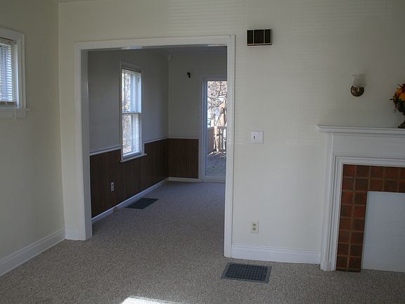 3rd image of 1352 W 32nd St
