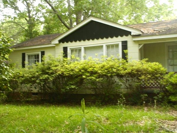 2nd image of 4835 Westwood Dr