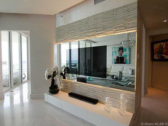5th image of 16051 Collins Ave APT 601