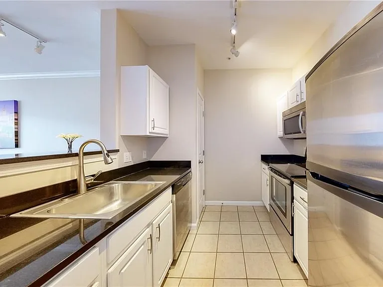 1000 Providence Pl #454 — Photo 2