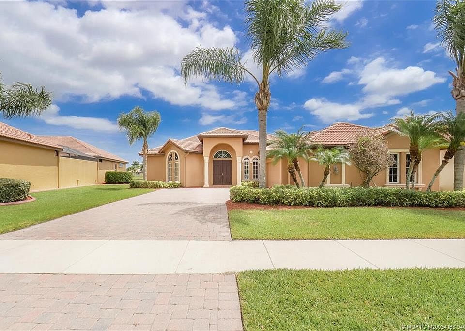 1st image of 859 SW Grand Reserve Blvd