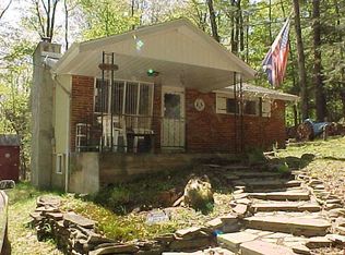 6 Als Acres, Greentown, PA 18426