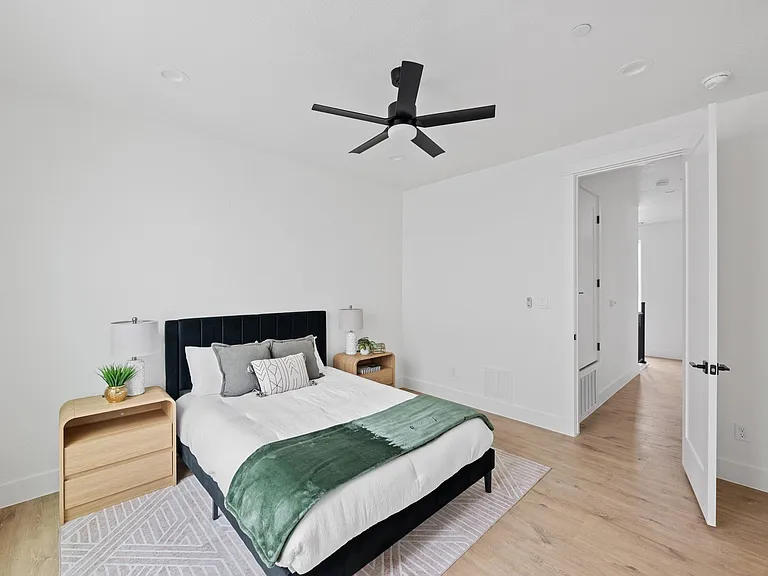 7920 Mullen Dr #5 — Photo 16