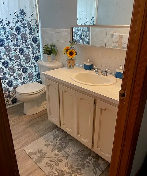 323 Hall Ave — Photo 8