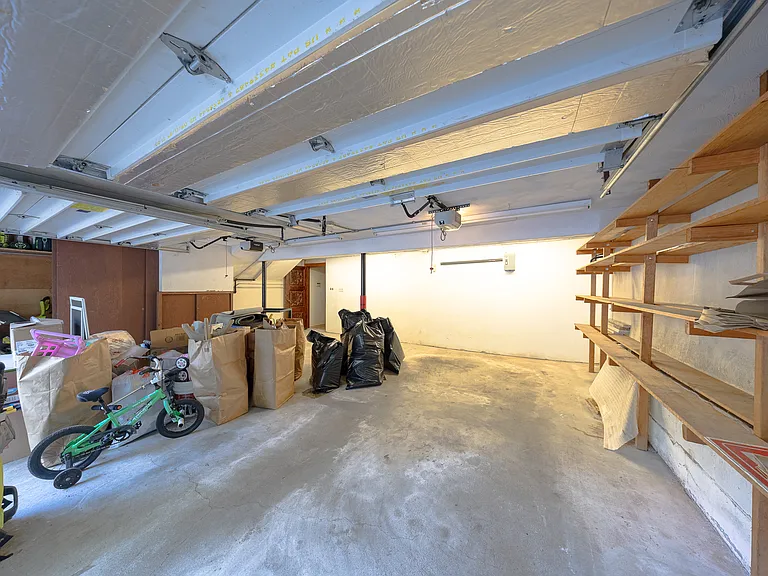 6 Peach Tree Ln — Photo 24
