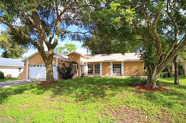 1st image of 9041 Cypress Dr N