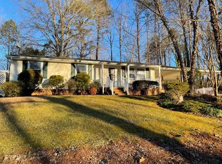 819 Greenway Dr, South Boston, VA 24592