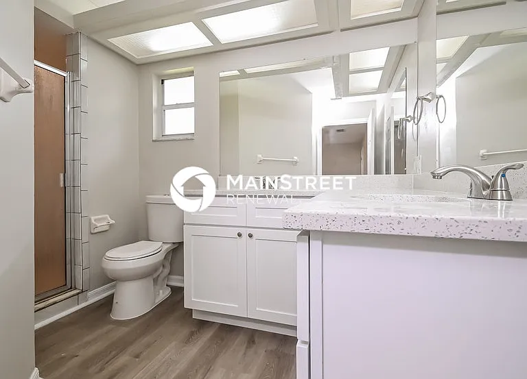 8007 Apache Ln — Photo 12
