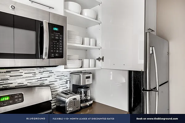 Rented by The Blueground | media 28