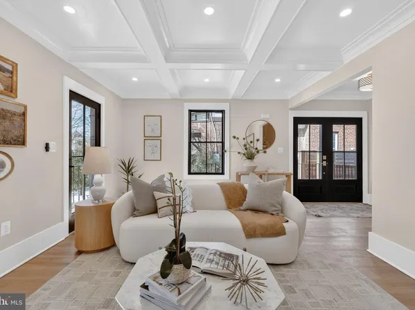 4121 Military Rd NW, Washington, DC 20015