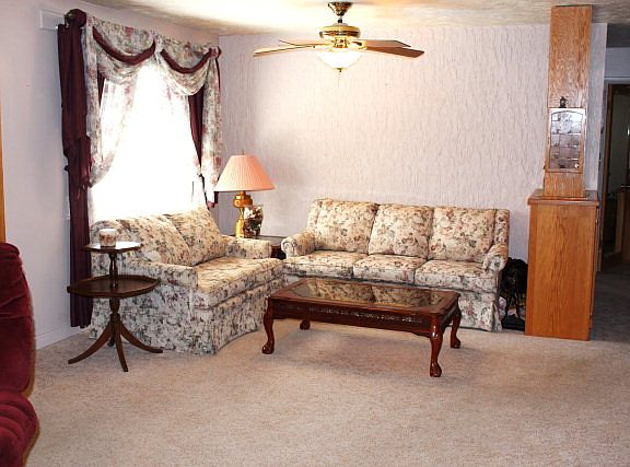 3rd image of 5149 E Scoresby Ave