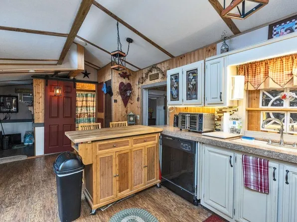59 Lakeside Drive, Fitzwilliam, NH 03447
