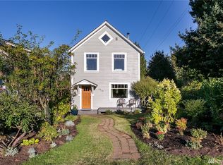1717 4th St, Bellingham, WA 98225