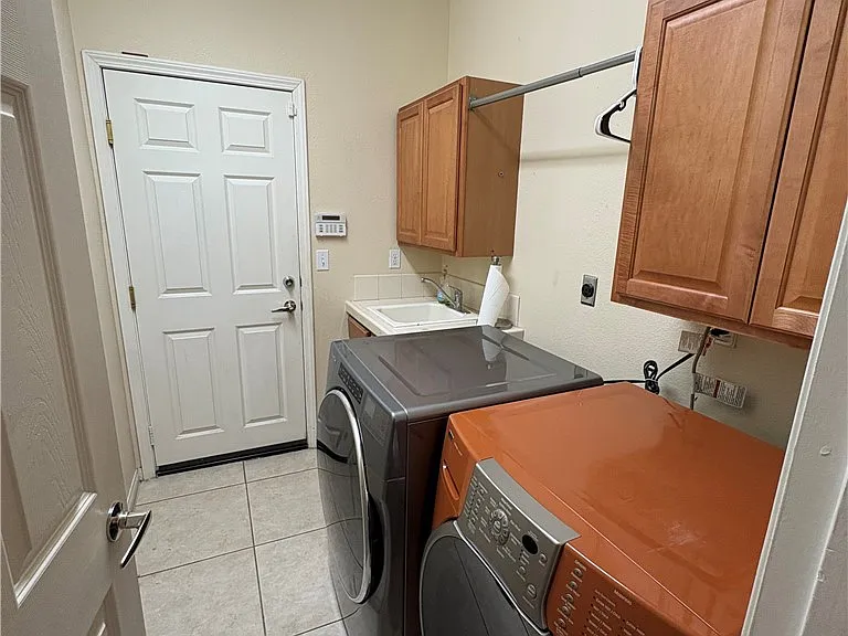 108 Clearwater Way — Photo 14