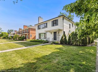 795-797 Harcourt Rd, Grosse Pointe, MI 48230