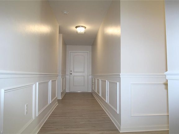 4th image of 1038 NE 40th Ter
