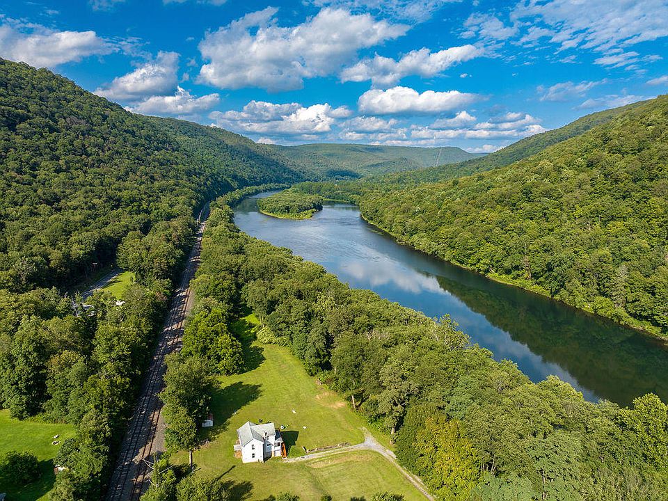 1st image of 229 River Rd