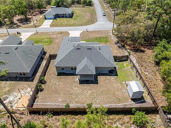 3rd image of 6615 N Darlington Dr