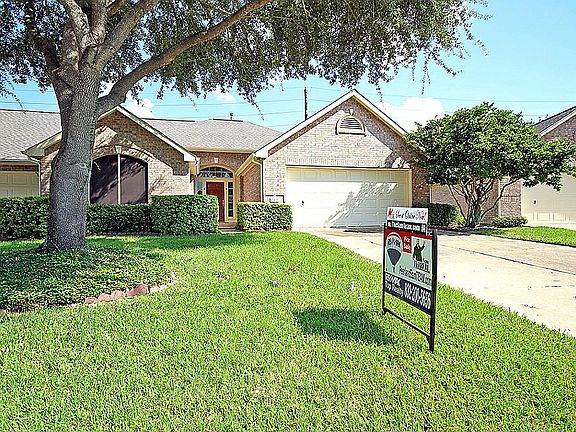 2nd image of 743 Apple Blossom Dr