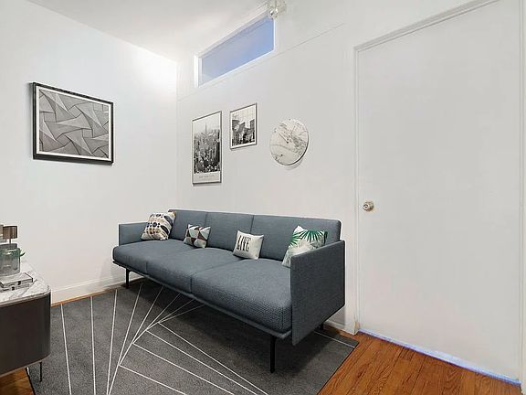 2nd image of 631 2nd Ave APT 2