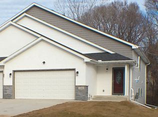 1144 1st St, Saint Paul Park, MN 55071