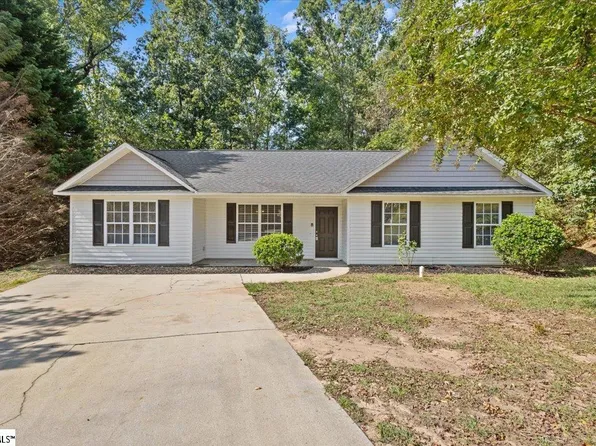 124 Goldfinch Ct, Piedmont, SC 29673