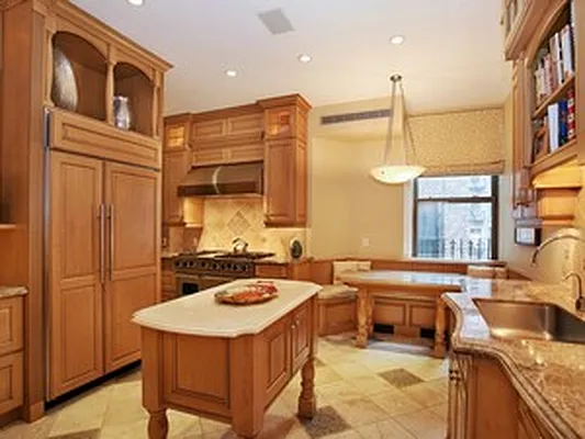 Sold by Corcoran | media 20