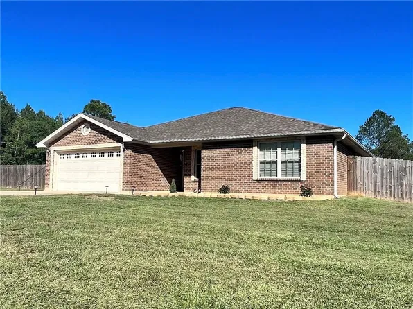 103 Sugar Ln, Leesville, LA 71446