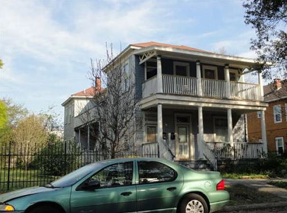 1st image of 1445 Laura St