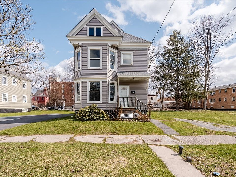 1st image of 229 Holland St