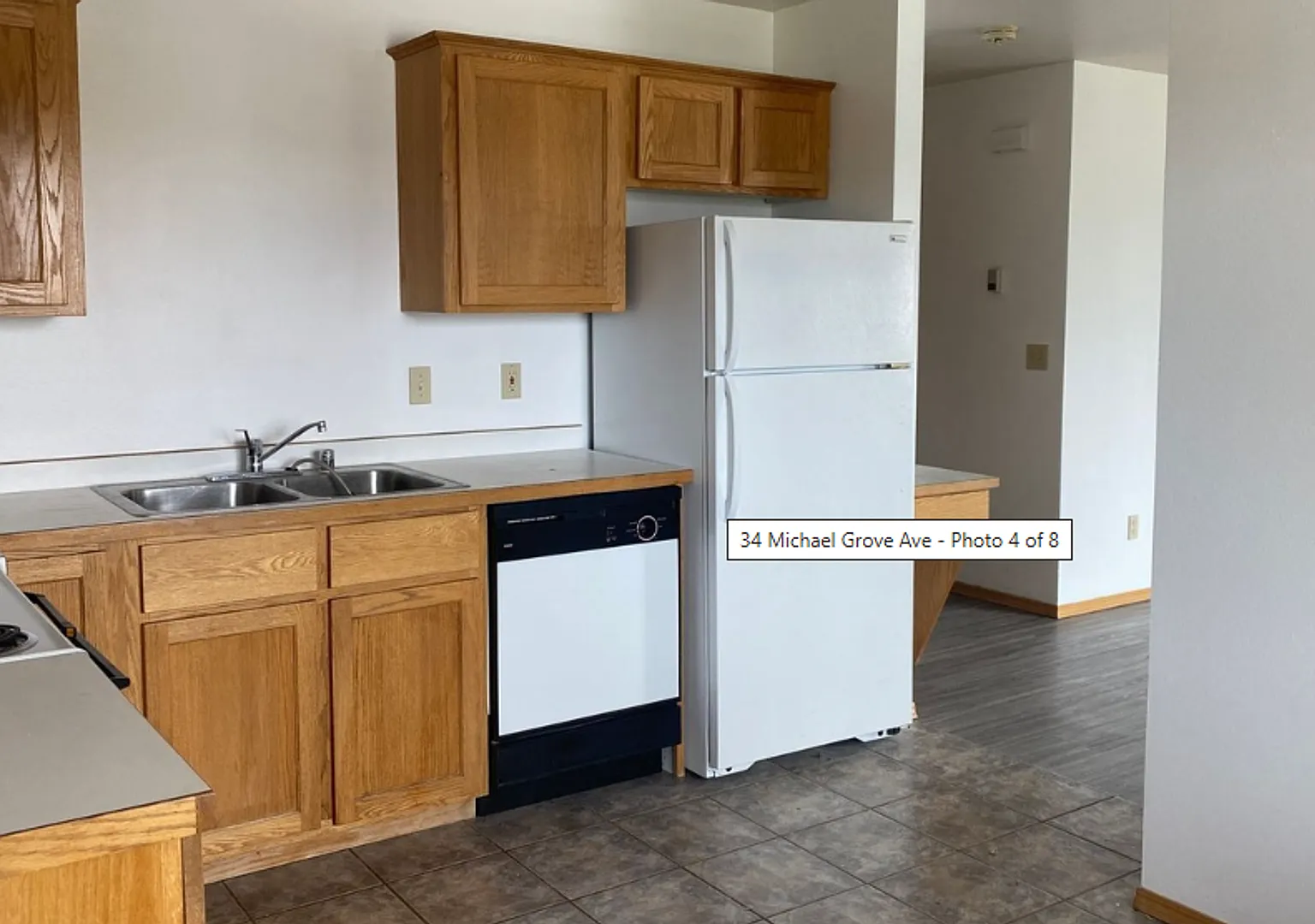 34 Michael Grove — Photo 2