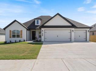 923 Budrio Ave, Springdale, AR 72762