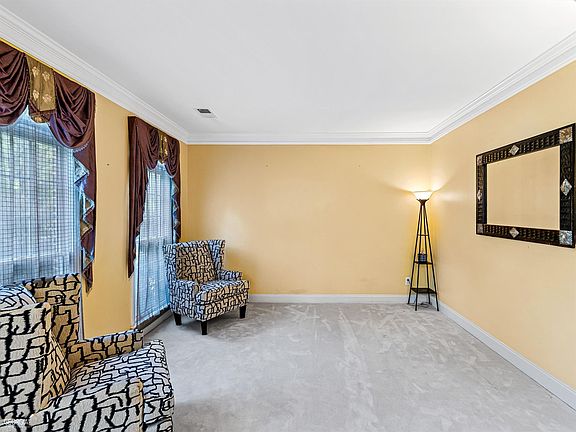 5th image of 3400 Renaissance Cir S