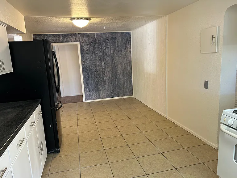 6642 Elwood Dr NW — Photo 15