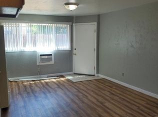 2105 15th Ave, Sacramento, CA 95822