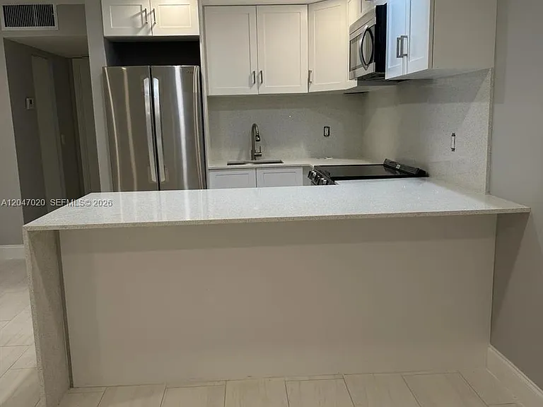 500 Village Green Cir W #215 — Photo 3