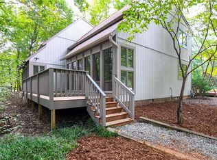 2500 Riverbend Rd, Jamestown, NC 27282