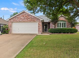 408 Rustic Grove Ln, Royse City, TX 75189