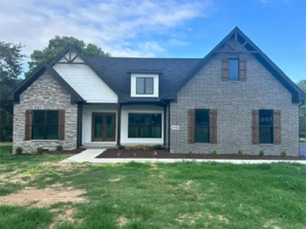 3485 H E Johnson Rd, Alvaton, KY 42122