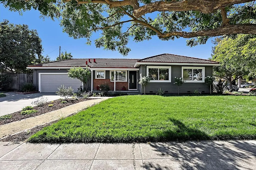 3067 Santa Margarita Ave photo 1