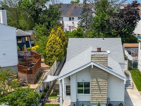 2nd image of 114 McArthur Ave